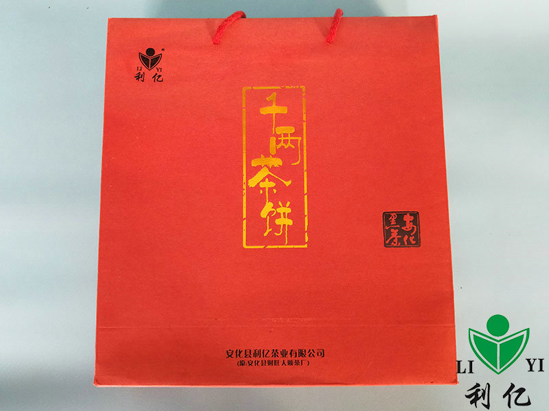 安化千兩茶餅紅色禮盒6